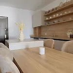 Manta Albania Apartman