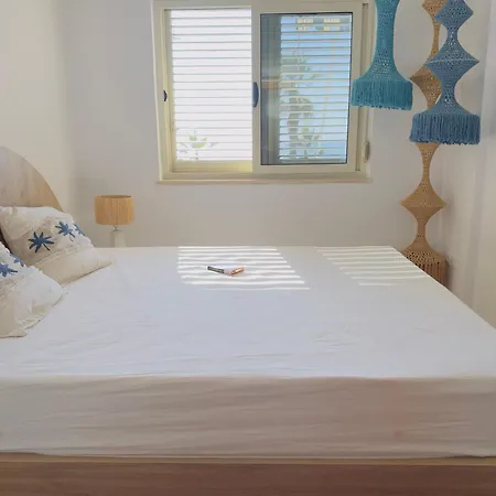 Manta Albania Lejlighed Golem (Tirana)